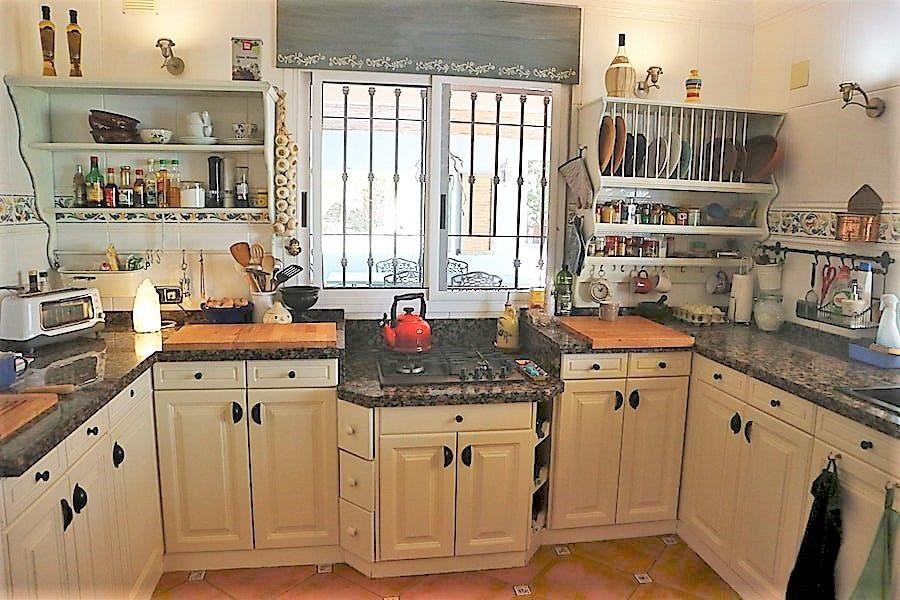 Villa for sale in Torrox