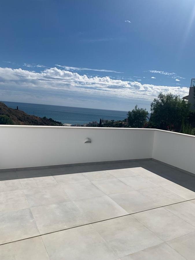 Chalet for sale in Torrox Costa