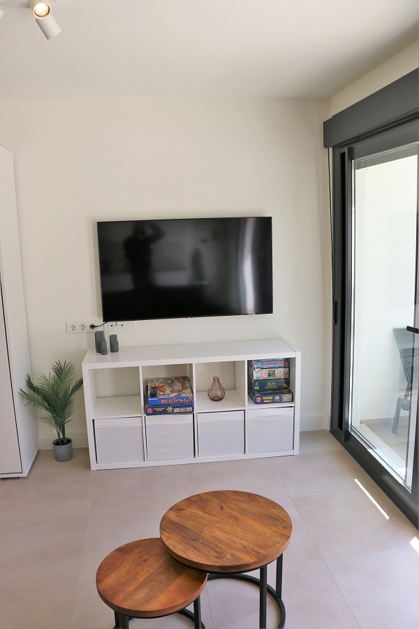 Nouvel appartement luxueusement fini dans un complexe à petite échelle pour de merveilleuses vacances à la plage à Nerja, dans le sud de l’Espagne.