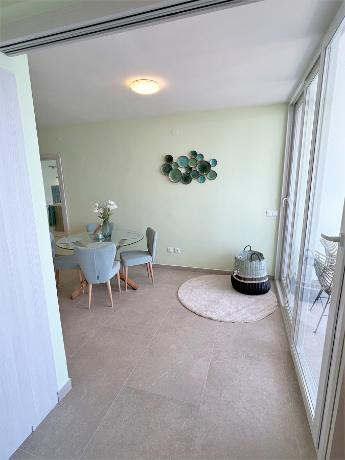 Beautiful completely renovated apartment with sea view and very attractively furnished.