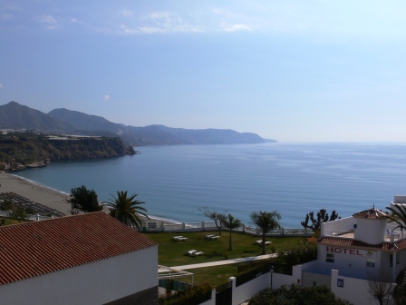 2-værelses lejlighed med fælles pool i kort afstand fra stranden og centrum af Nerja