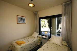 Apartamento de 2 dormitorios en primera línea de playa de Burriana en Nerja