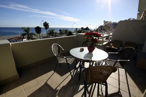 2-Zimmer-Wohnung in erster Linie am Strand von Burriana in Nerja