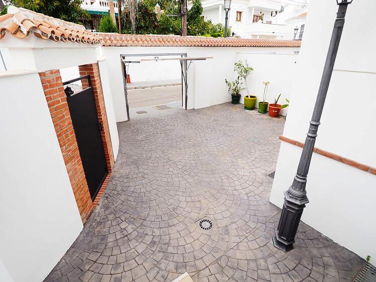 Villa con 3 camere da letto e piscina privata a Nerja