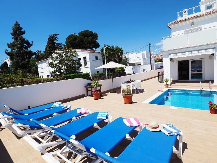 Semestervilla med 3 sovrum och privat pool i Nerja