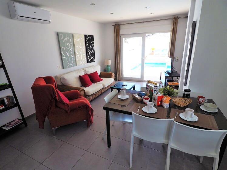 Semestervilla med 3 sovrum och privat pool i Nerja