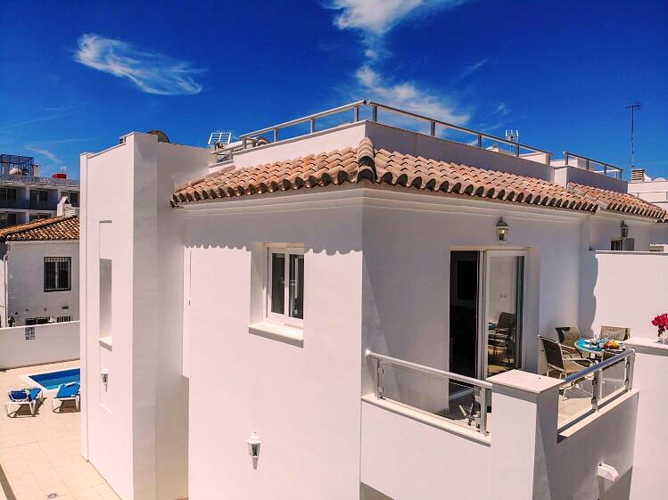 New 3-bedroom villa with pool close to the beach and center of Nerja