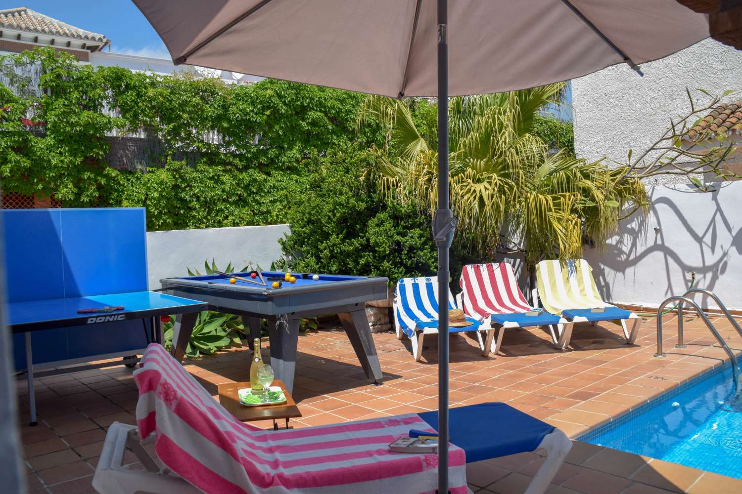 Maison de vacances avec piscine près de la plage et du centre de Nerja