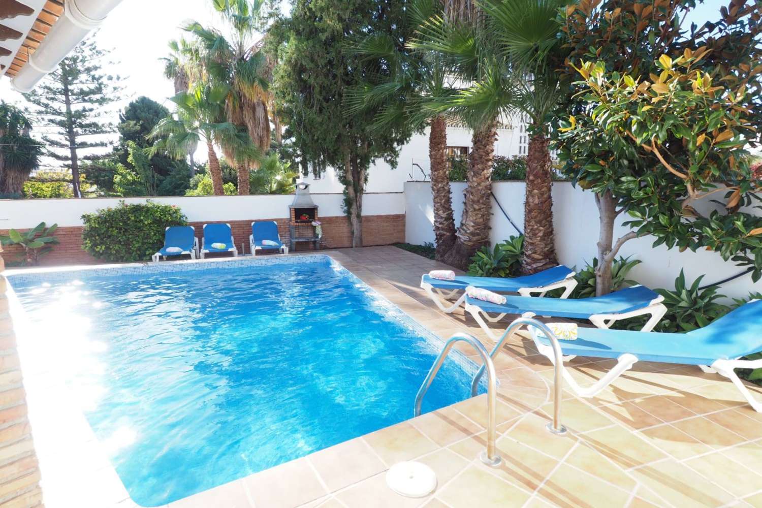 Villa med privat basseng i Parador-området i Nerja