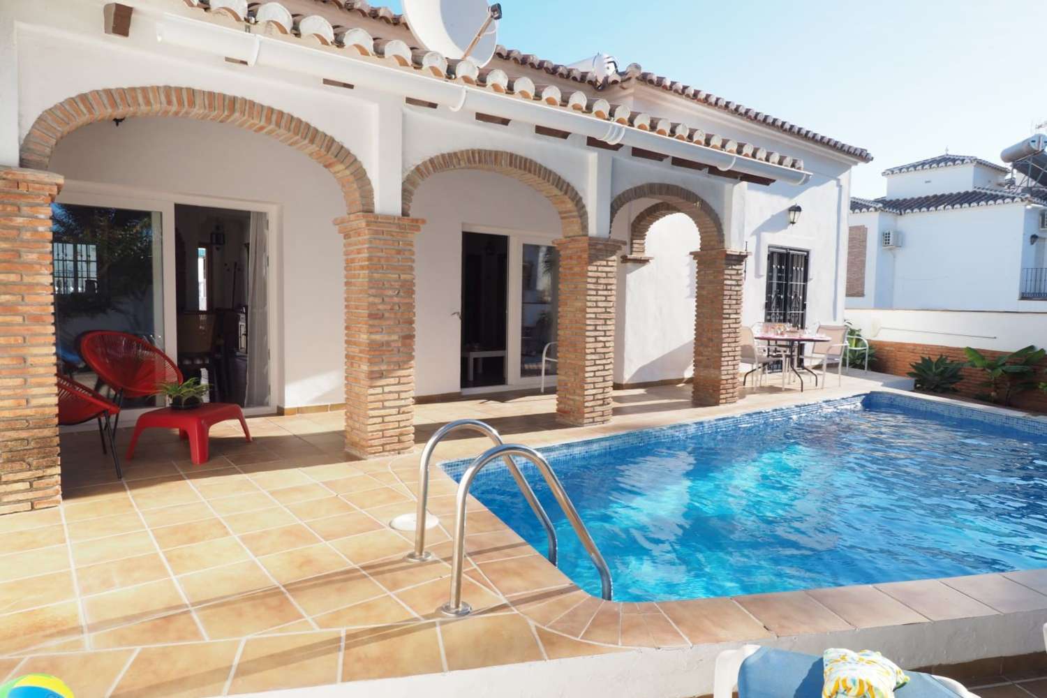 Villa mit privatem Pool im Parador-Bereich in Nerja