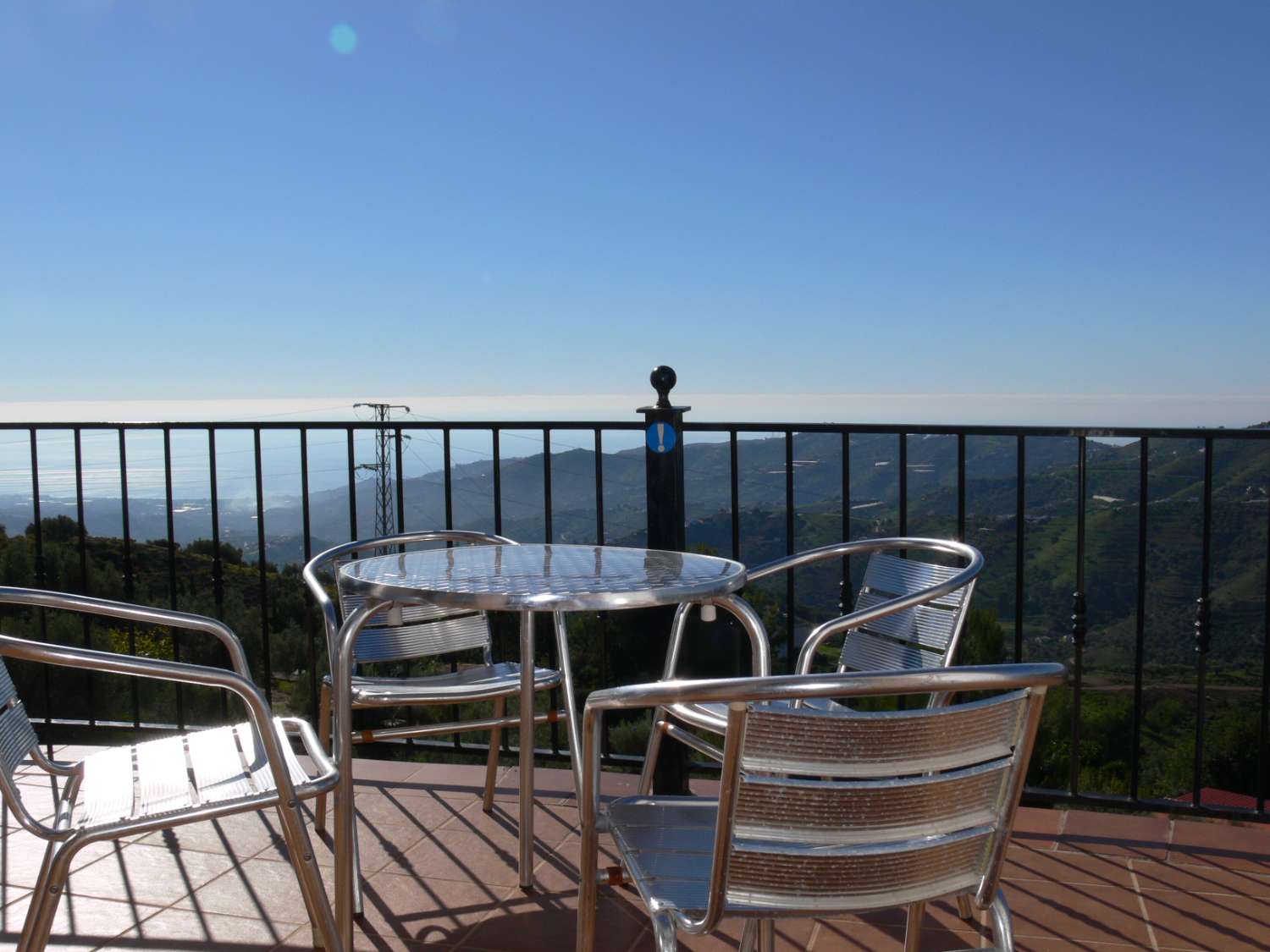 Bellissimo e spazioso Cortijo con bellissimo giardino e piscina privata nella zona di Frigiliana, nel sud della Spagna