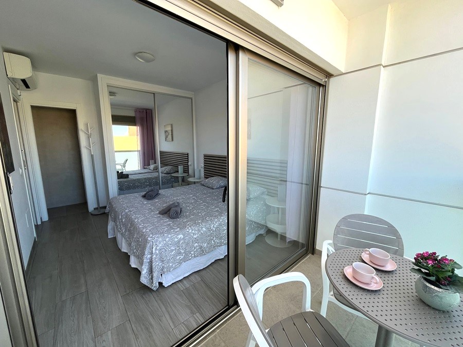 Exclusive of Villandalux, penthouse in the center of Nerja with beautiful sea views and jacuzzi