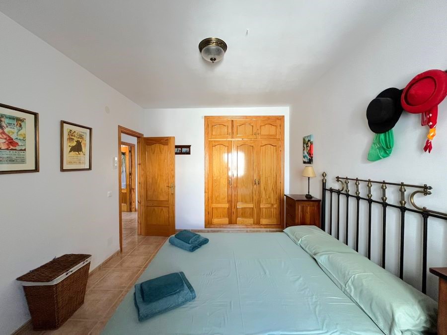 Exclusief bij Villandalux, appartement in Frigiliana met prachtig uitzicht op de bergen.